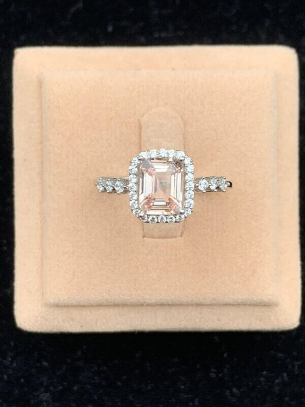 Bespoke 1.54 CTW Natural Peach Sapphire